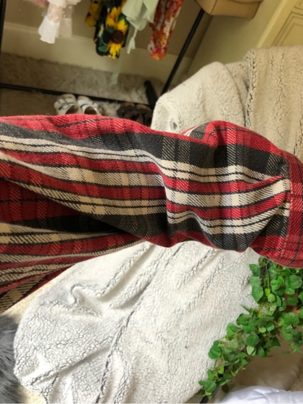 Plaid flannel - Picture 7 of 7